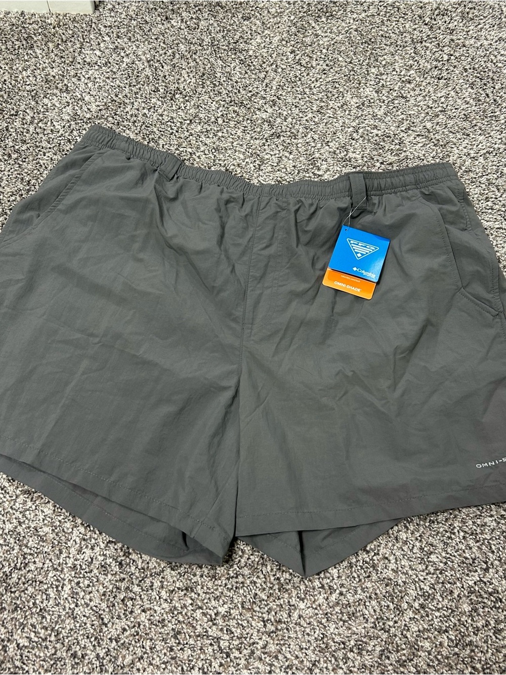 Columbia Backcast IV Water Shorts Mens XXL Grey 6 Inseam Omni-Shade PFG NWT